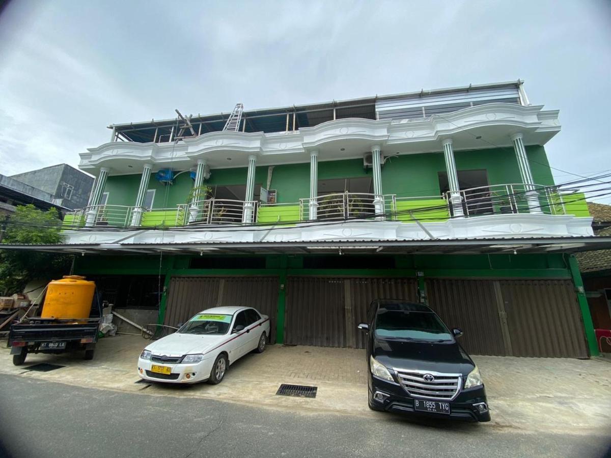 Reddoorz Plus Near Siloam Hospital Balikpapan Eksteriør bilde