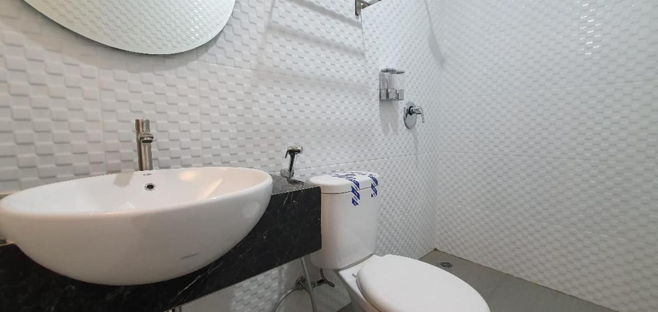 Reddoorz Plus Near Siloam Hospital Balikpapan Eksteriør bilde