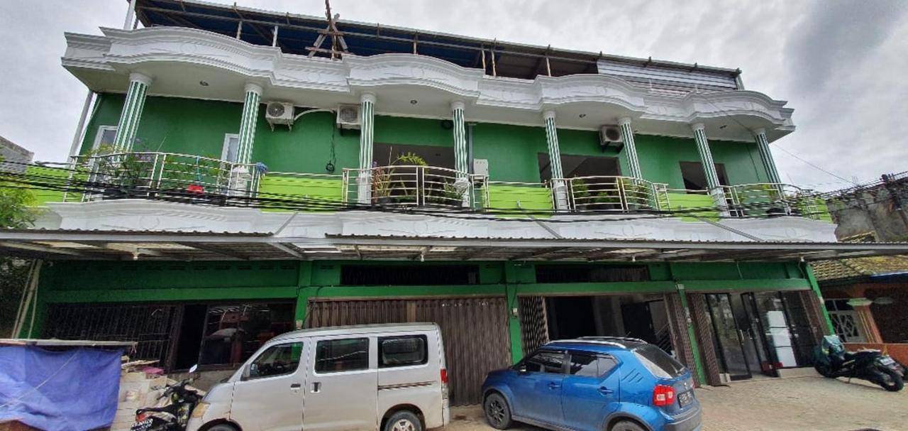Reddoorz Plus Near Siloam Hospital Balikpapan Eksteriør bilde