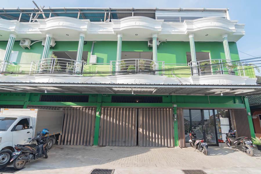 Reddoorz Plus Near Siloam Hospital Balikpapan Eksteriør bilde
